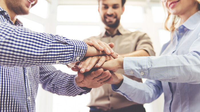 4-passos-para-se-tornar-uma-liderança-centrada-em-pessoas